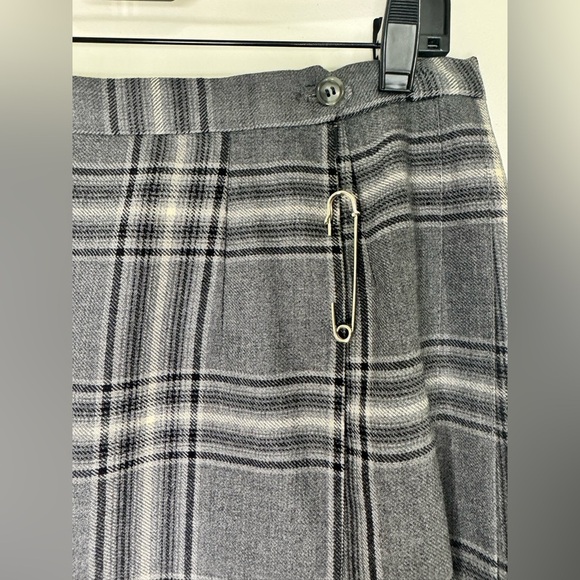 Vintage 70’s Highland Queen 100% Wool Tartan Kilt School Girl Pleated Midi Skirt - Picture 3 of 8